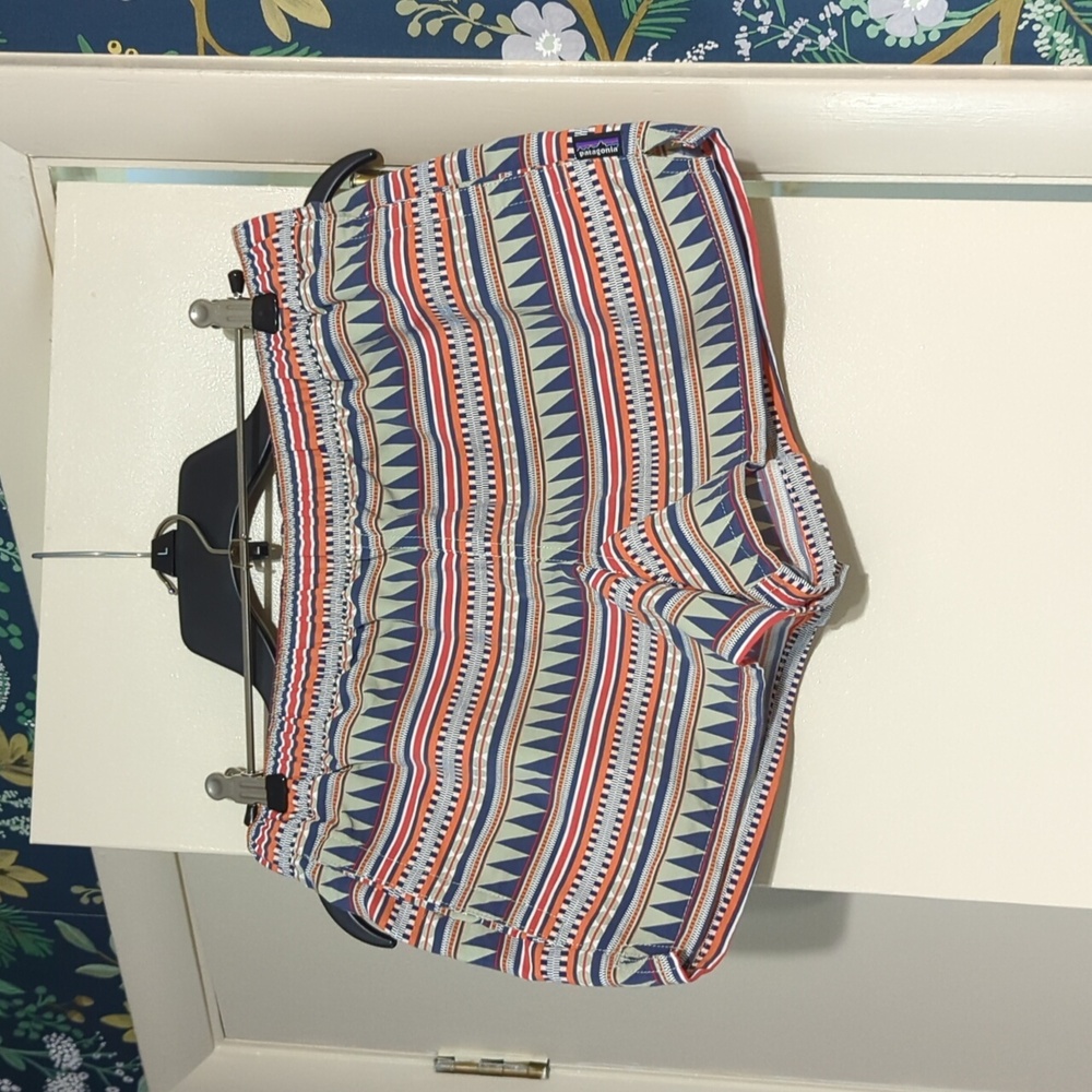 Patagonia Barely Baggies Shorts
